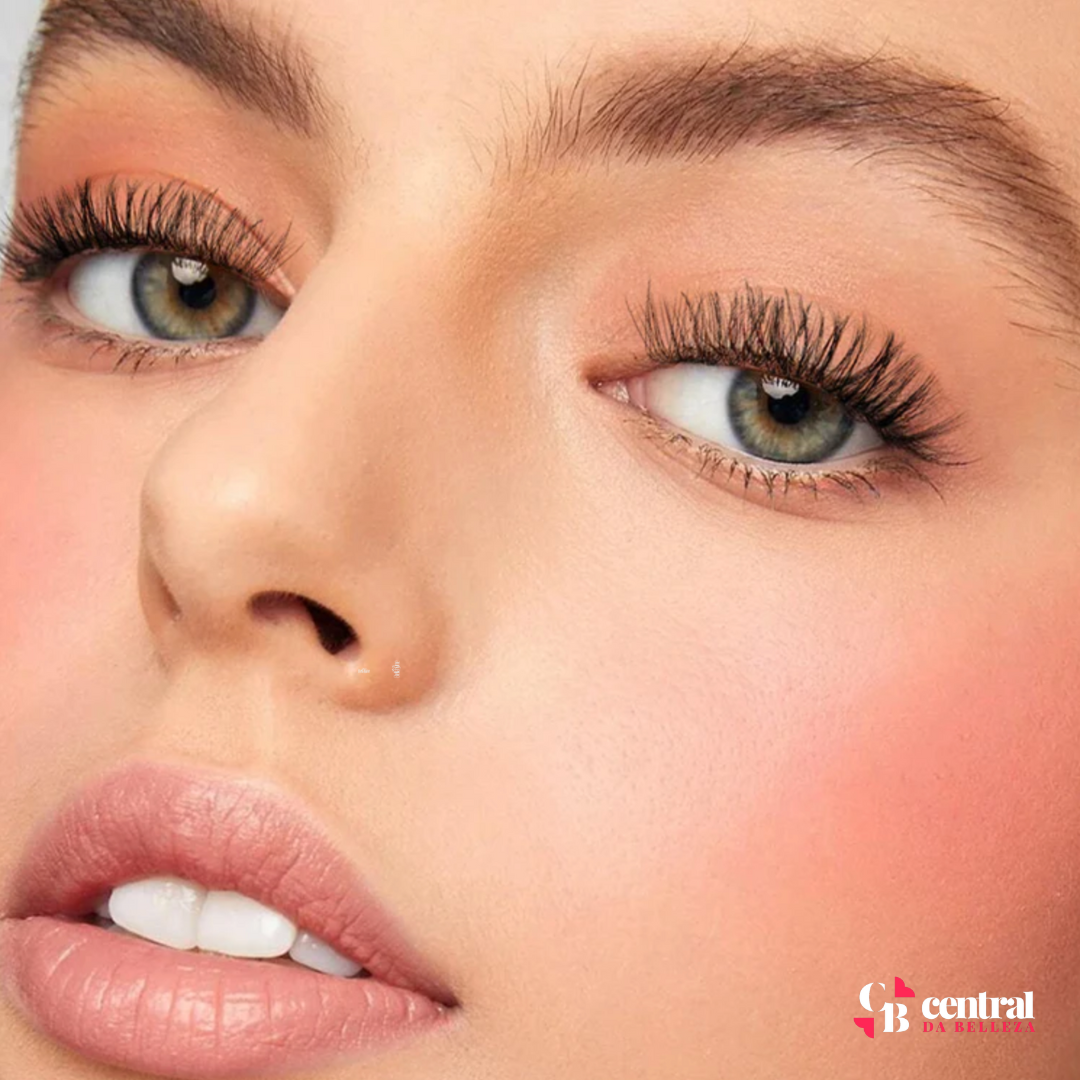 LashGlowUp - At-Home Eyelash Extensions