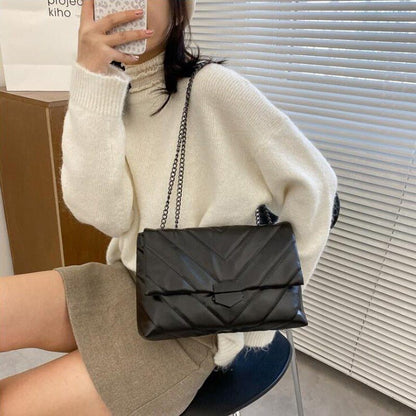 Shai Shoulder Bag